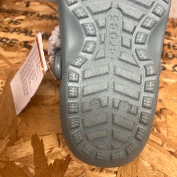 Crocs - Picture 5 of 6